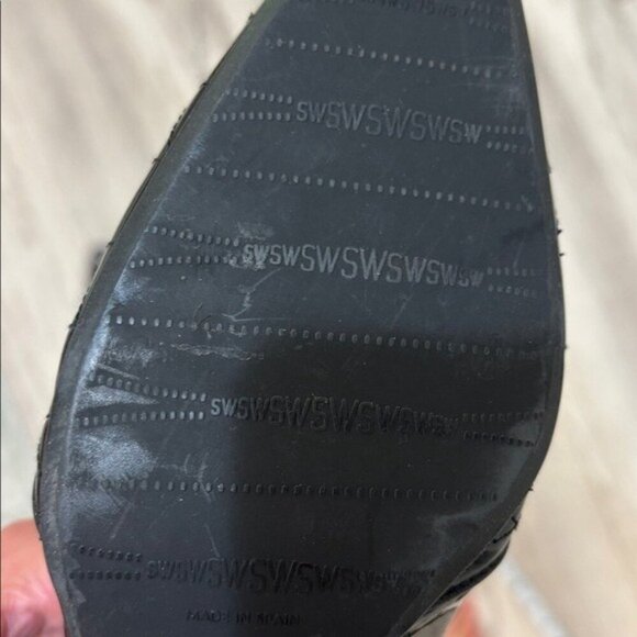 Stuart Weitzman black patent leather 9.5 point toe shoes - Picture 12 of 13